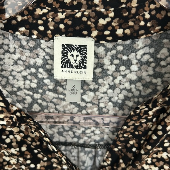 Ann Klein women’s top Small. - Picture 2 of 6